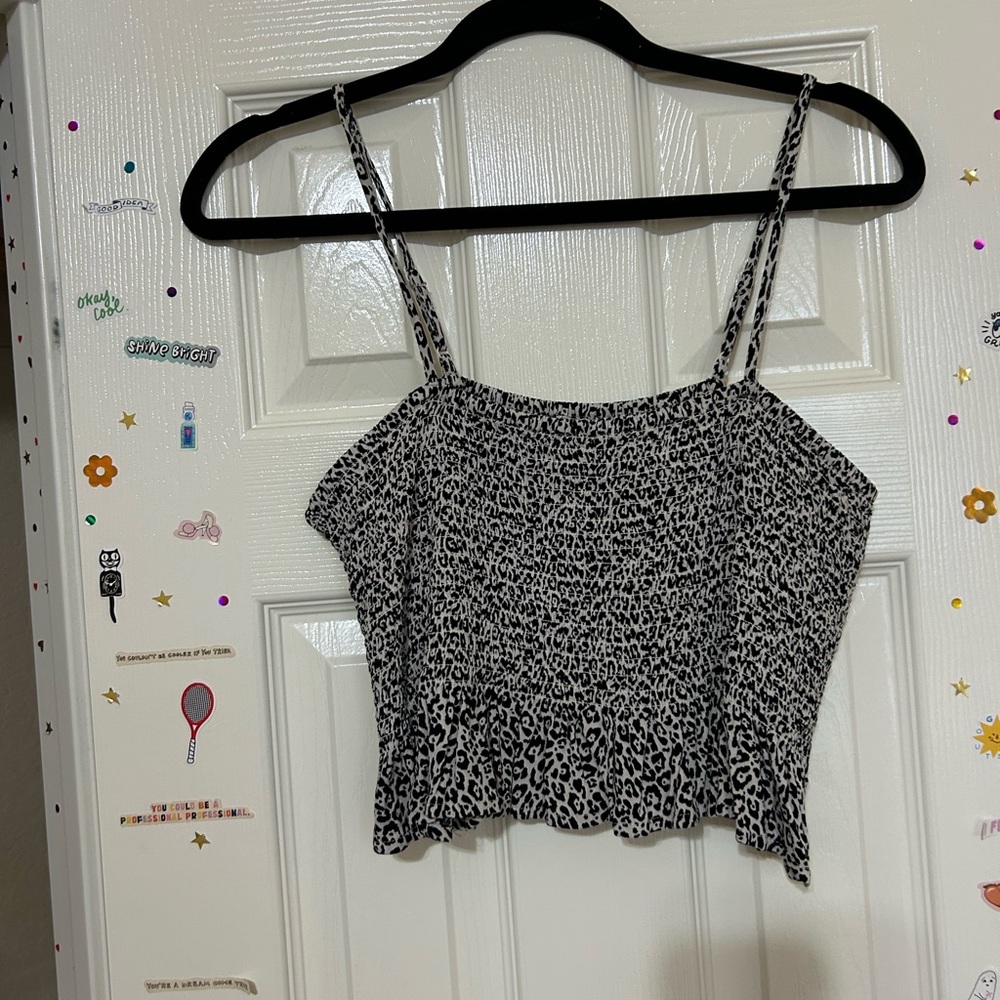 American Eagle Outfitters Black and White Fitted Crop Camisole